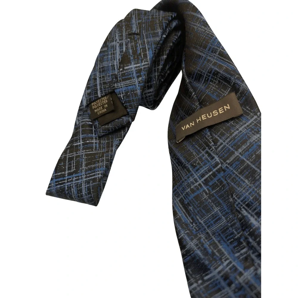 Van Heusen excellent pre